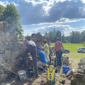 ÄRA TOIMUNUD! Koolitus "MAAKIVIMÜÜRI TAASTAMINE" Koeru külas Järvamaal (20.-21. mai)